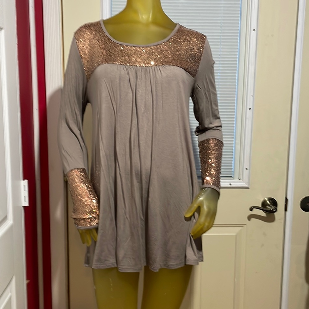 Sun & Moon Top